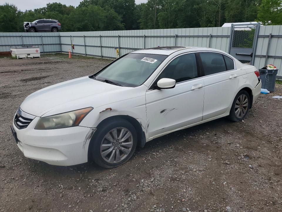 2011 Honda Accord მანქანა იყიდება აუქციონზე, vin: 1HGCP2F80BA036612, აუქციონის ნომერი: 55603186