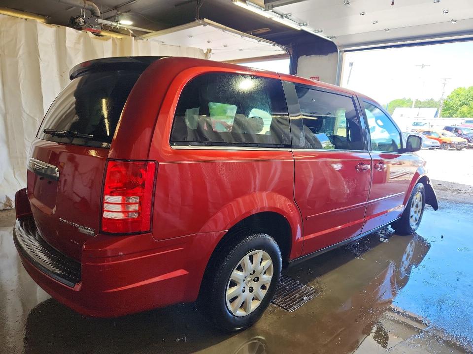 57162806 :رقم المزاد ، 2A4RR4DE2AR250111 vin ، 2010 Chrysler Town & Country مزاد بيع