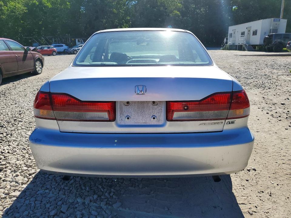 57318536 :رقم المزاد ، 1HGCG16532A002499 vin ، 2002 Honda Accord مزاد بيع