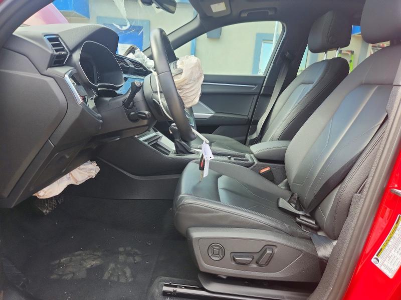 57495356 :رقم المزاد ، WA1DECF32S1059421 vin ، 2025 Audi Q3 مزاد بيع