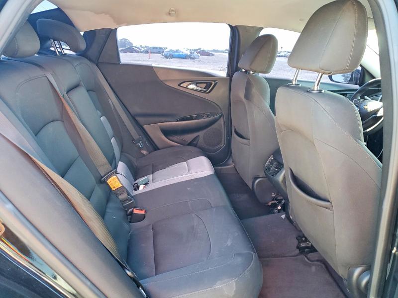 57904226 :رقم المزاد ، 1G1ZE5ST3HF152532 vin ، 2017 Chevrolet Malibu مزاد بيع