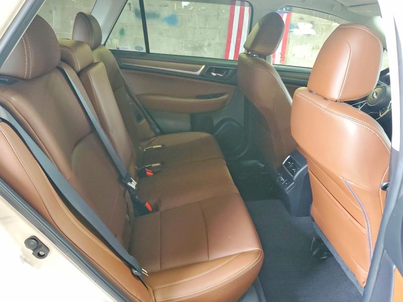 85622205 :رقم المزاد ، 4S4BSETC5J3301364 vin ، 2018 Subaru Outback مزاد بيع
