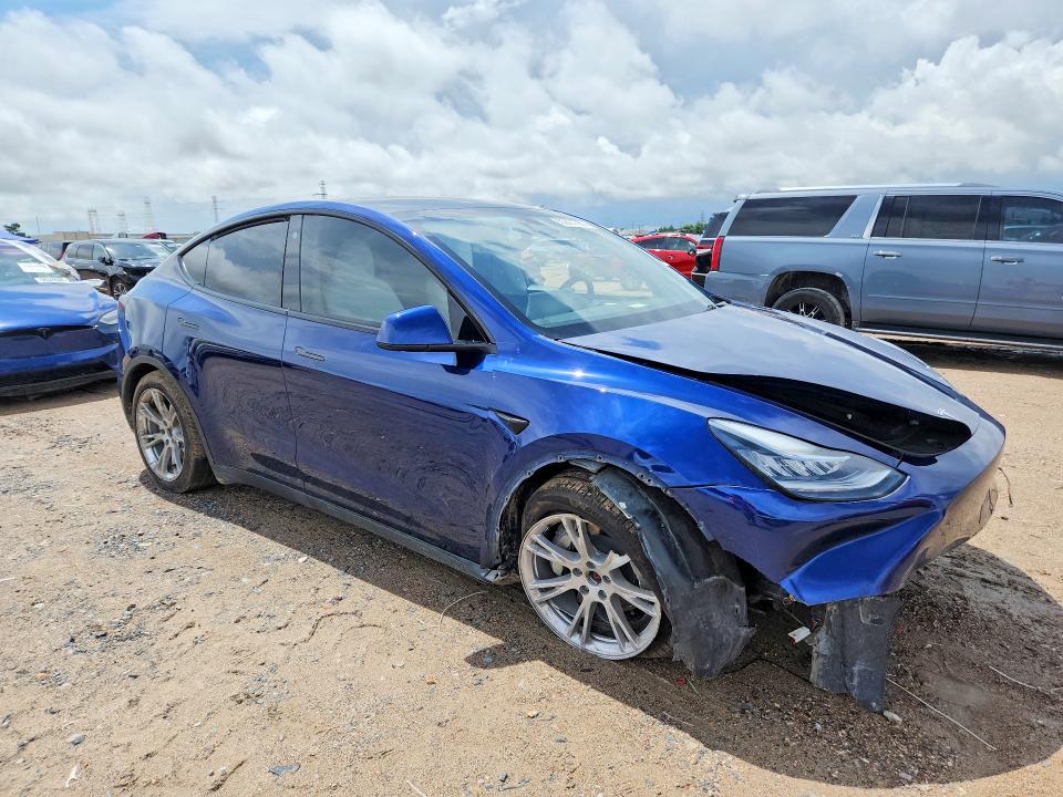 55821786 :رقم المزاد ، 7SAYGDEE9PA111717 vin ، 2023 Tesla Model Y مزاد بيع