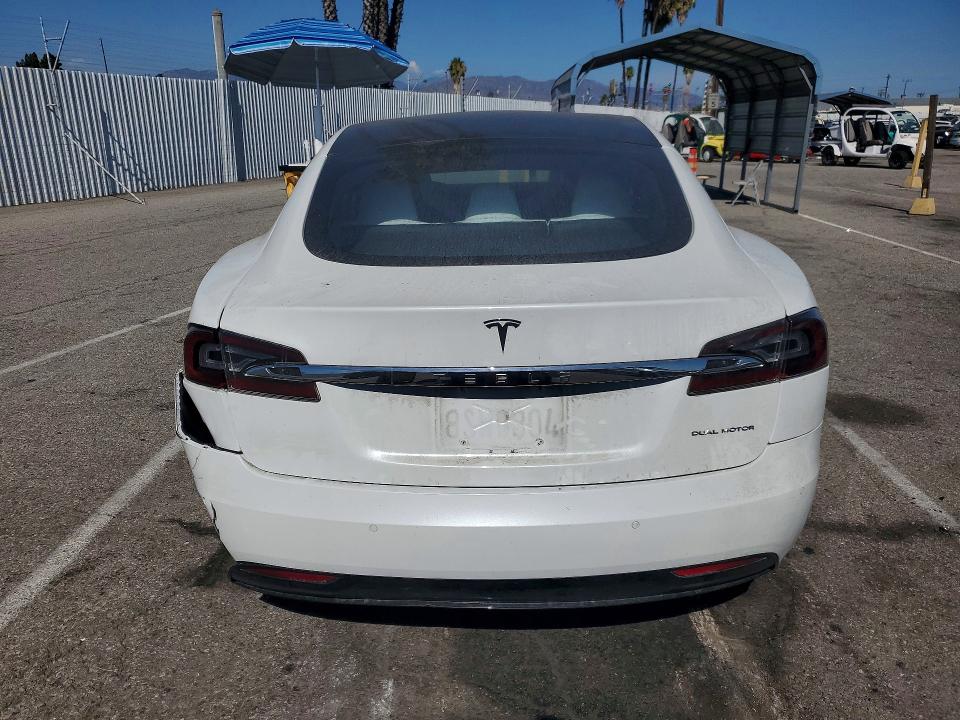 Продажа на аукционе авто 2019 Tesla Model S, vin: 5YJSA1E25KF337242, номер лота: 57435026