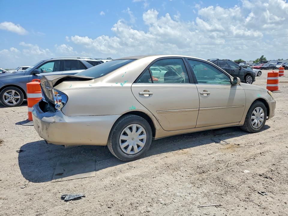59057336 :رقم المزاد ، 4T1BE32K15U959526 vin ، 2005 Toyota Camry مزاد بيع