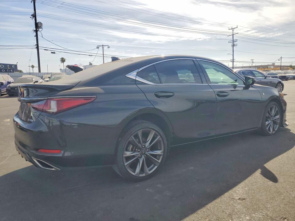 2021 Lexus Es 350 მანქანა იყიდება აუქციონზე, vin: 58AGZ1B13MU110933, აუქციონის ნომერი: 56702216