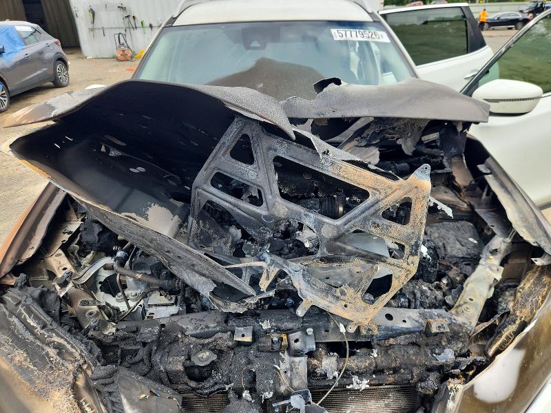 57779526 :رقم المزاد ، KNMAT2MT6LP525555 vin ، 2020 Nissan Rogue مزاد بيع