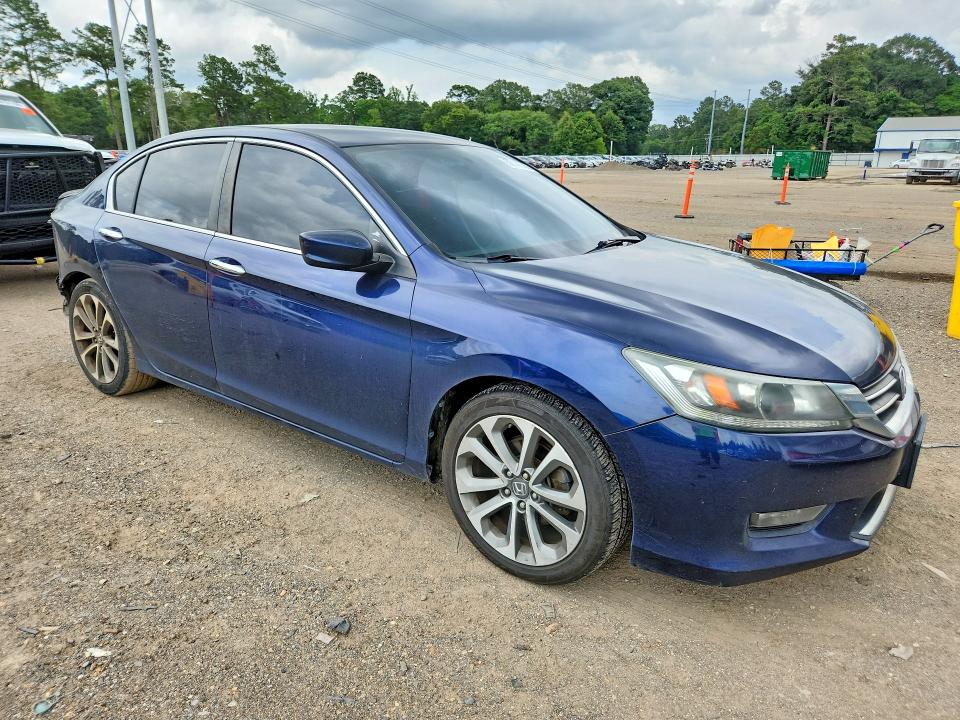 56145366 :رقم المزاد ، 1HGCR2F55FA193106 vin ، 2015 Honda Accord مزاد بيع
