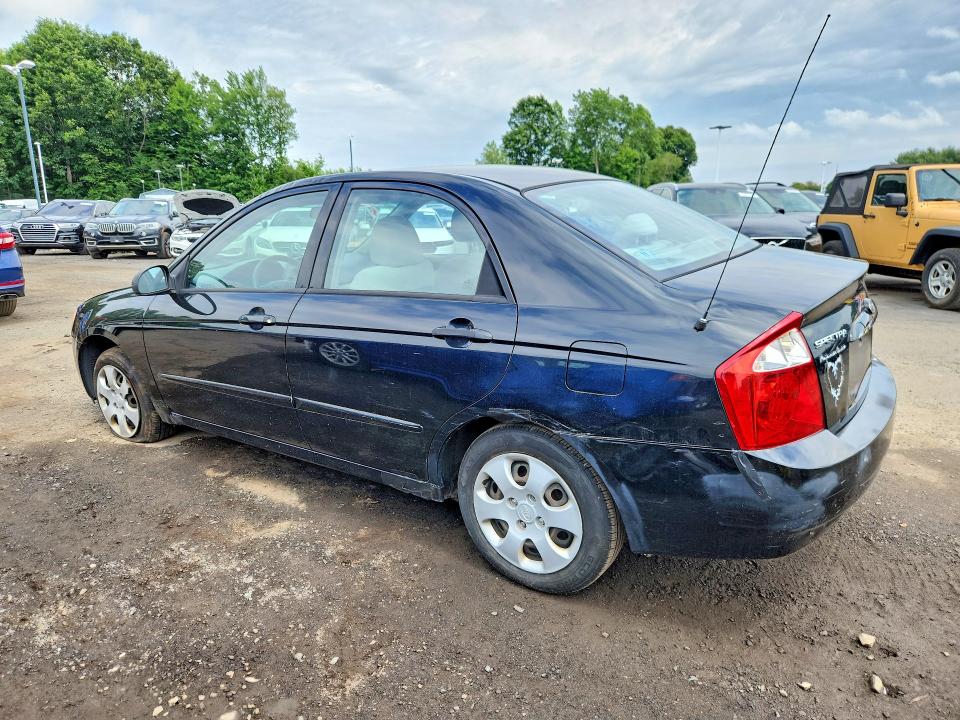 57332286 :رقم المزاد ، KNAFE122455129222 vin ، 2005 Kia Spectra مزاد بيع