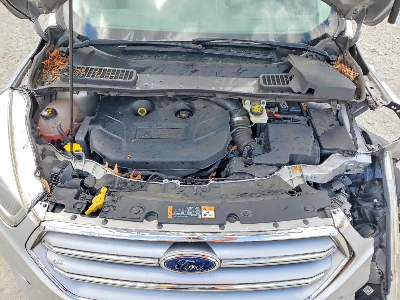 2017 Ford Escape მანქანა იყიდება აუქციონზე, vin: 1FMCU9J99HUD96318, აუქციონის ნომერი: 58391476