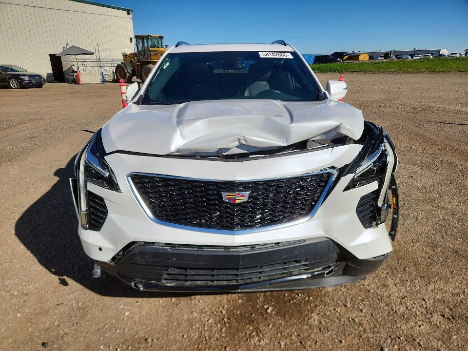 58142666 :رقم المزاد ، 1GYFZFR4XPF106806 vin ، 2023 Cadillac Xt4 مزاد بيع