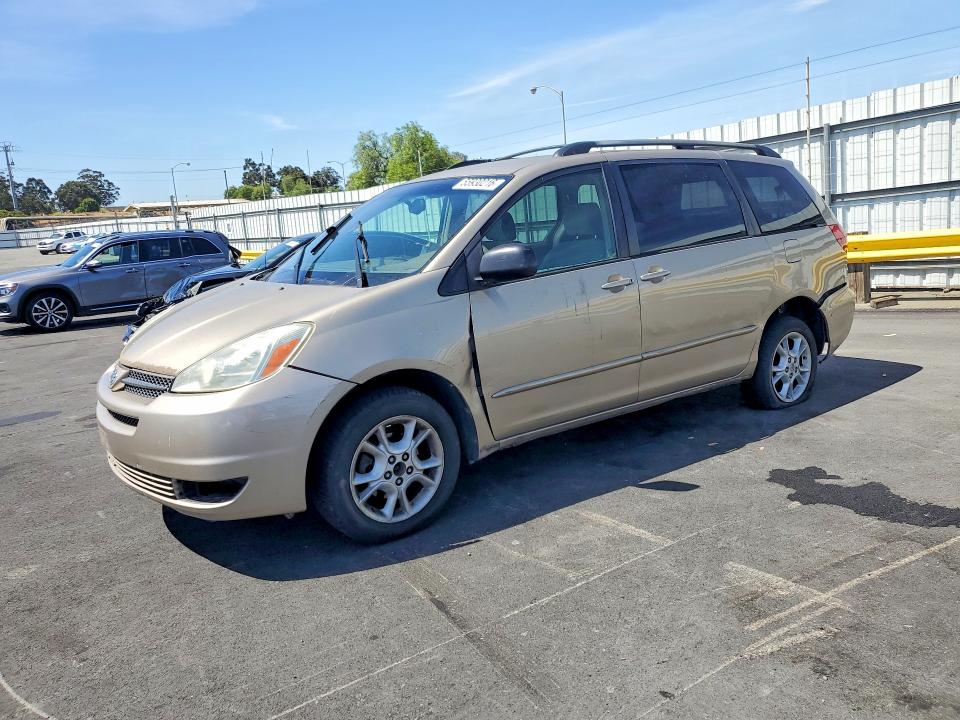 55930216 :رقم المزاد ، 5TDBA23C74S003844 vin ، 2004 Toyota Sienna مزاد بيع