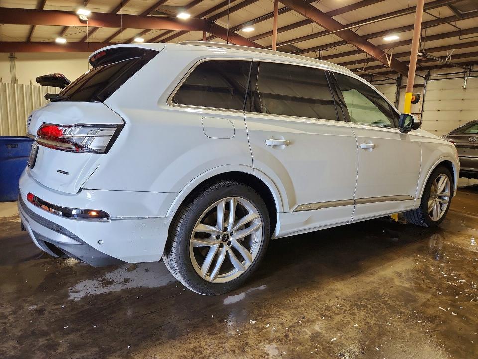 Продаж на аукціоні авто 2025 Audi Q7, vin: WA1LVBF75SD029126, номер лоту: 59327966
