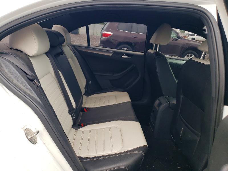 56256686 :رقم المزاد ، 3VWD17AJ7GM298968 vin ، 2016 Volkswagen Jetta مزاد بيع