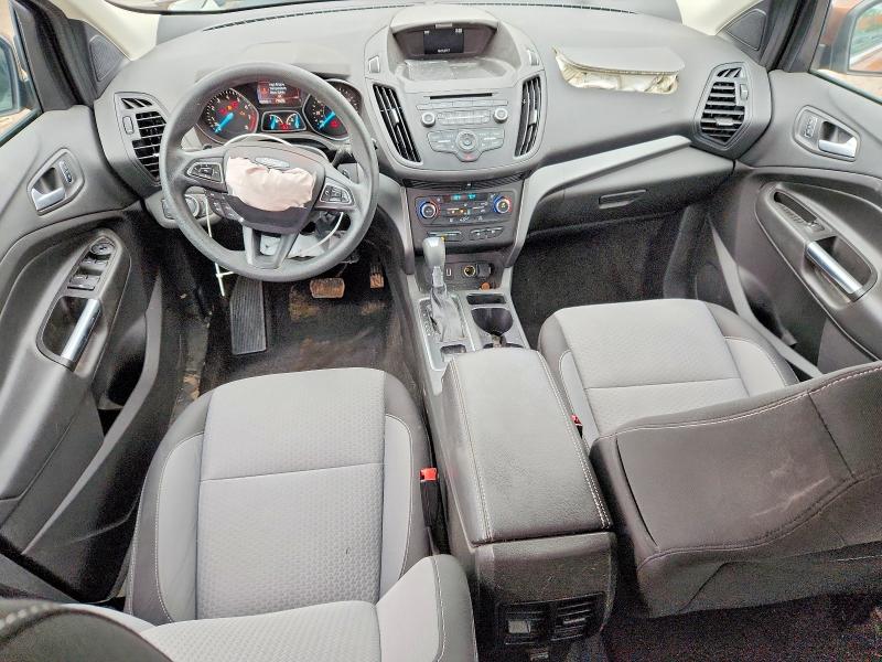 Продажа на аукционе авто 2017 Ford Escape, vin: 1FMCU0GD0HUD07047, номер лота: 58394326