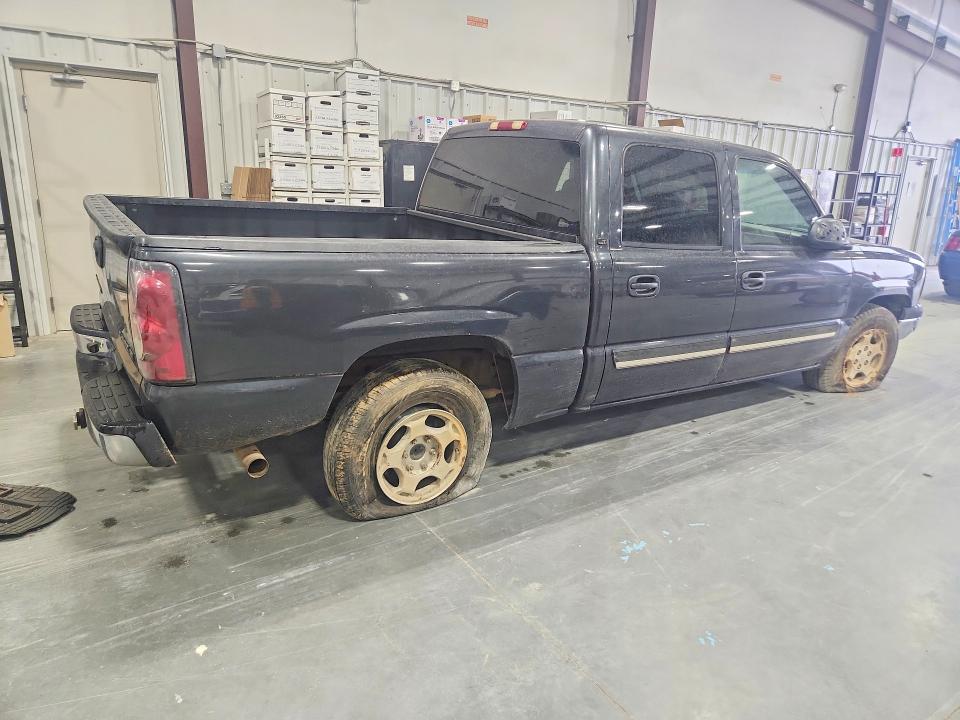 56635366 :رقم المزاد ، 2GCEC13T041411451 vin ، 2004 Chevrolet Silverado مزاد بيع