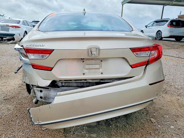 2018 Honda Accord მანქანა იყიდება აუქციონზე, vin: 1HGCV1F13JA104743, აუქციონის ნომერი: 55454296