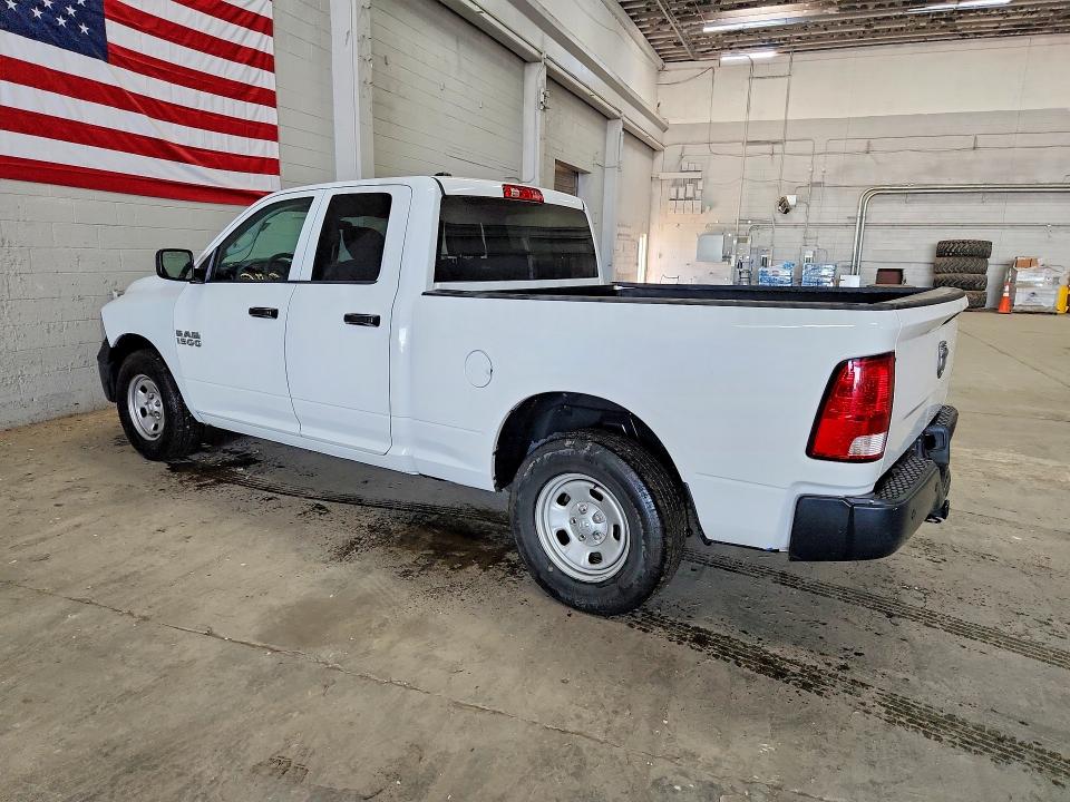 57685956 :رقم المزاد ، 1C6RR6FG4JS324098 vin ، 2018 Ram 1500 مزاد بيع