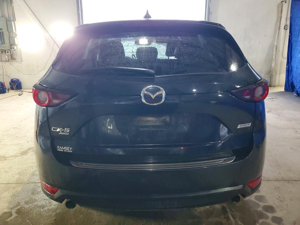 56323736 :رقم المزاد ، JM3KFBCM8J0324162 vin ، 2018 Mazda Cx-5 مزاد بيع