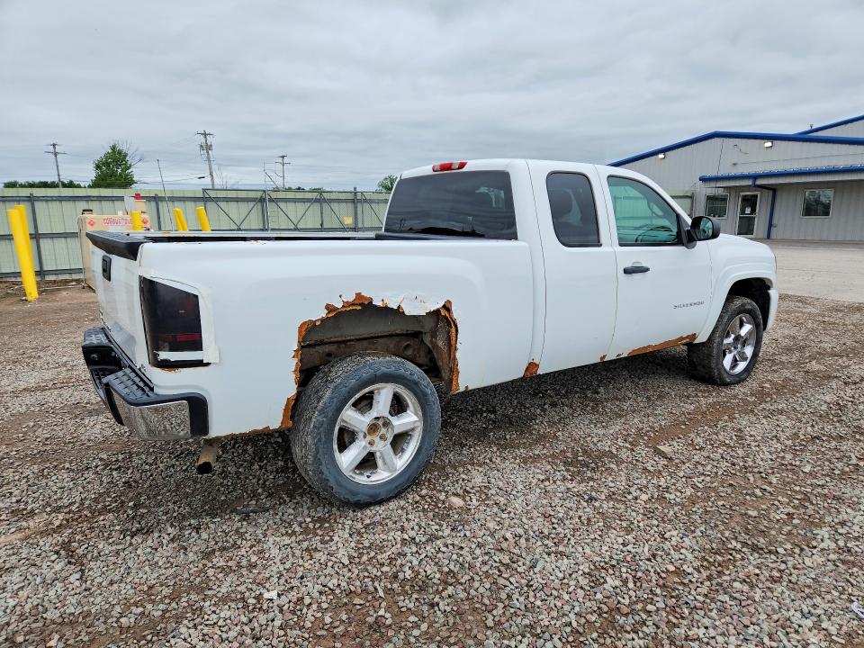 Продажа на аукционе авто 2011 Chevrolet Silverado, vin: 1GCRKREA2BZ446172, номер лота: 57438156