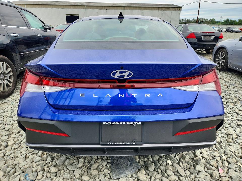 2024 Hyundai Elantra მანქანა იყიდება აუქციონზე, vin: KMHLL4DG9RU782514, აუქციონის ნომერი: 57895146