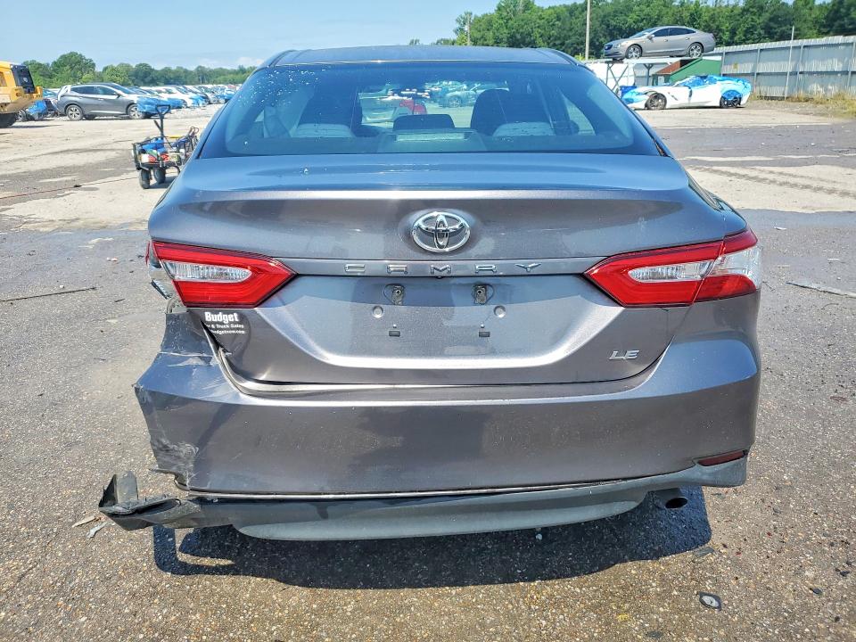 Aukcja sprzedaży 2018 Toyota Camry, vin: 4T1B11HK3JU655115, numer aukcji: 56861376