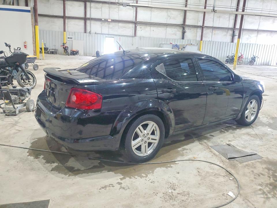 57037276 :رقم المزاد ، 1C3CDZCB4EN163798 vin ، 2014 Dodge Avenger مزاد بيع