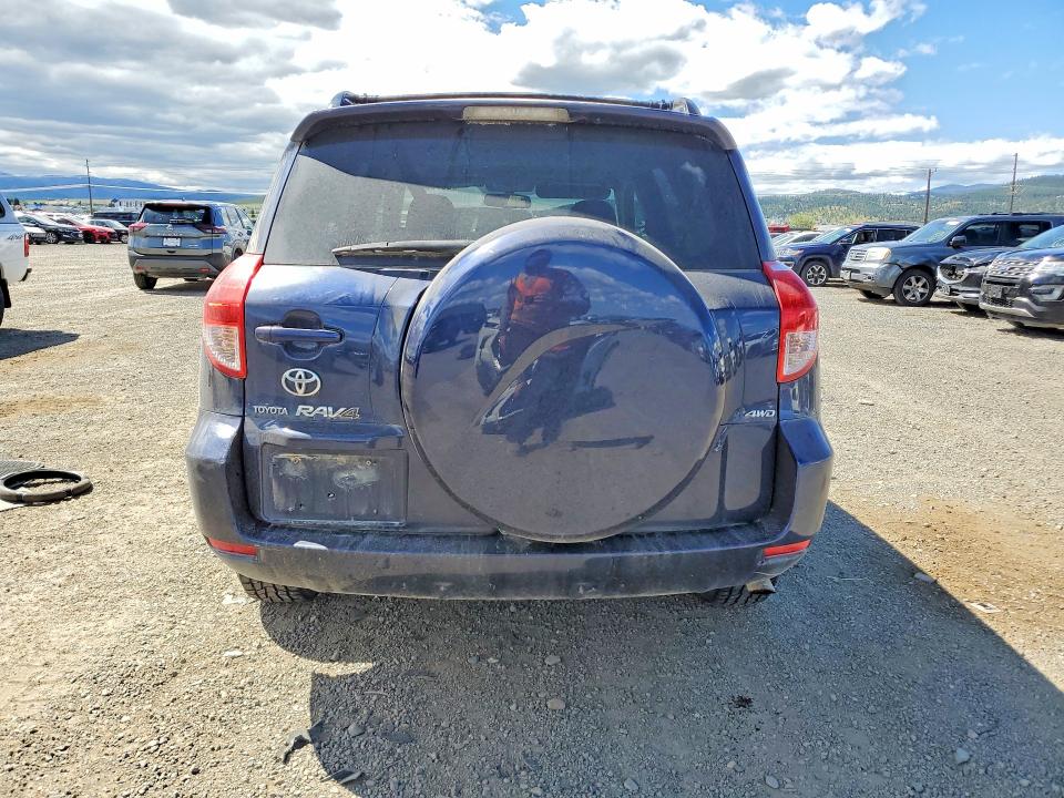 2006 Toyota Rav4 მანქანა იყიდება აუქციონზე, vin: JTMBD31V065004215, აუქციონის ნომერი: 55763436