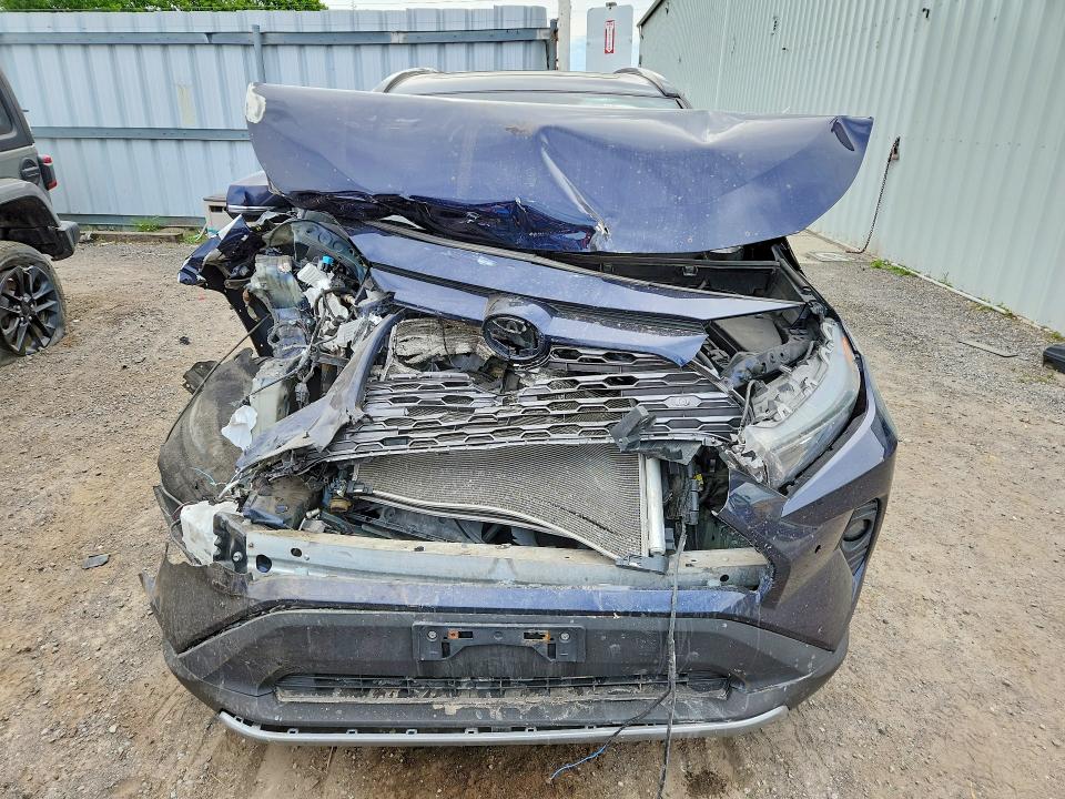 Продажа на аукционе авто 2021 Toyota Rav4, vin: 2T3D1RFV1MC150997, номер лота: 58579816
