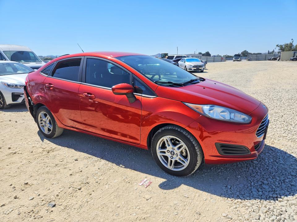 2018 Ford Fiesta მანქანა იყიდება აუქციონზე, vin: 3FADP4BJ6JM112302, აუქციონის ნომერი: 58965796