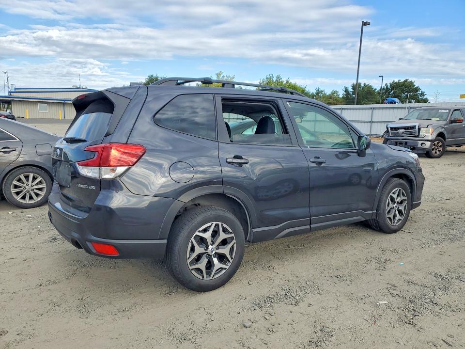58777986 :رقم المزاد ، JF2SKAEC3KH421826 vin ، 2019 Subaru Forester مزاد بيع