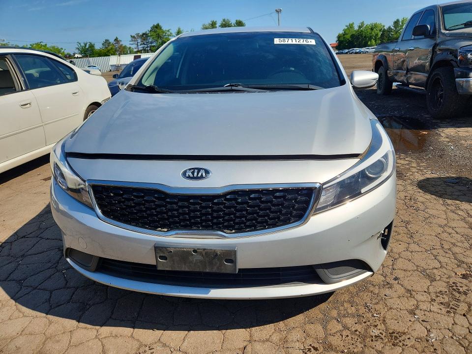 2018 Kia Forte მანქანა იყიდება აუქციონზე, vin: 3KPFK4A73JE255919, აუქციონის ნომერი: 58711276