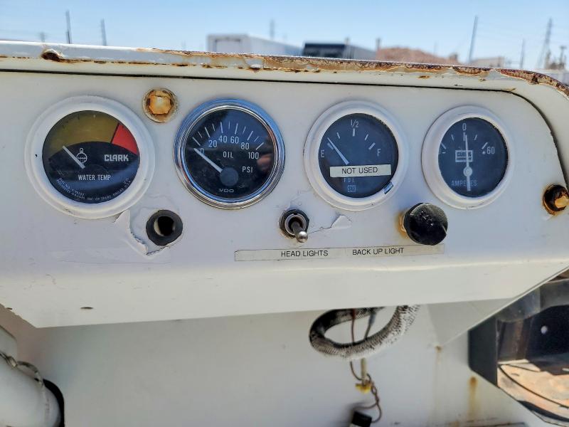 56290126 :رقم المزاد ، CTAE874440879 vin ، 2001 Clark Equipment Airplane Towng Tractor مزاد بيع