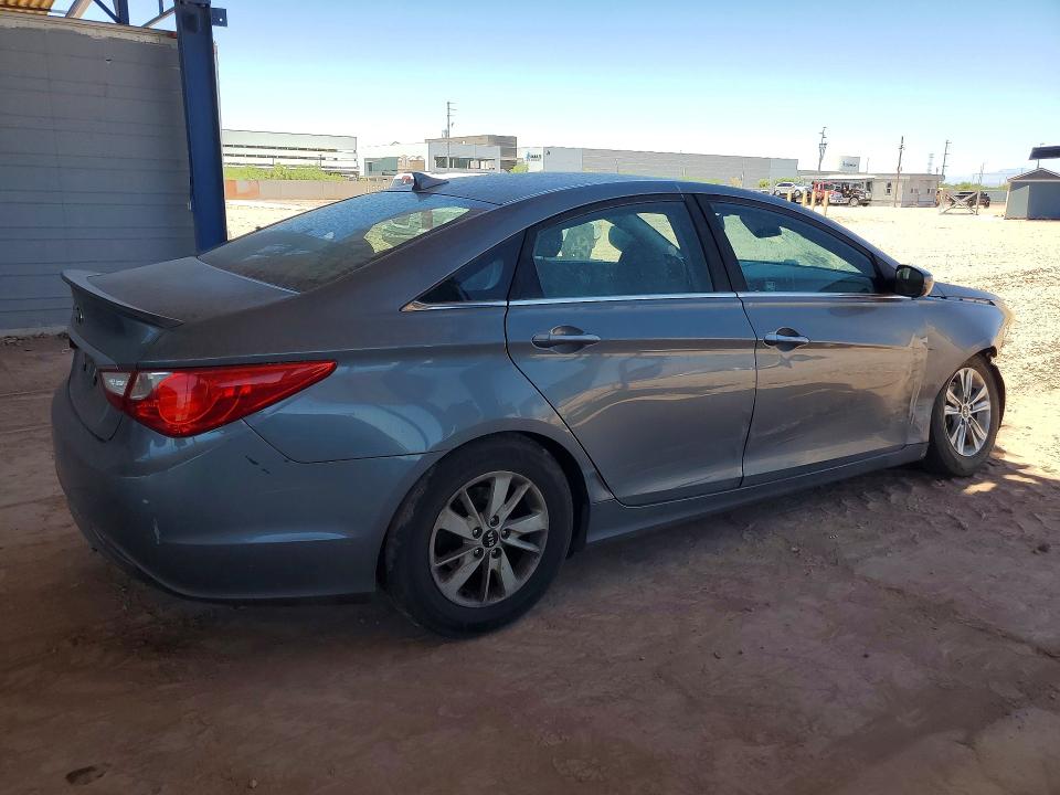 57573566 :رقم المزاد ، 5NPEB4AC0DH747154 vin ، 2013 Hyundai Sonata مزاد بيع