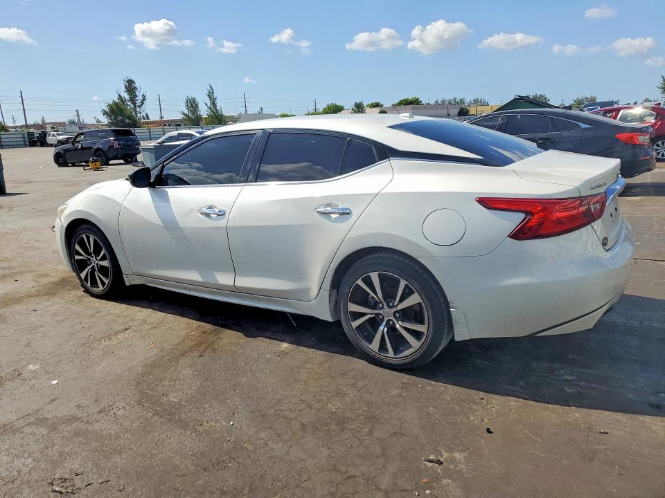 57692856 :رقم المزاد ، 1N4AA6AP2JC395966 vin ، 2018 Nissan Maxima مزاد بيع