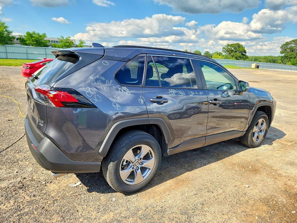 58579366 :رقم المزاد ، 2T3P1RFV3RW486671 vin ، 2024 Toyota Rav4 مزاد بيع