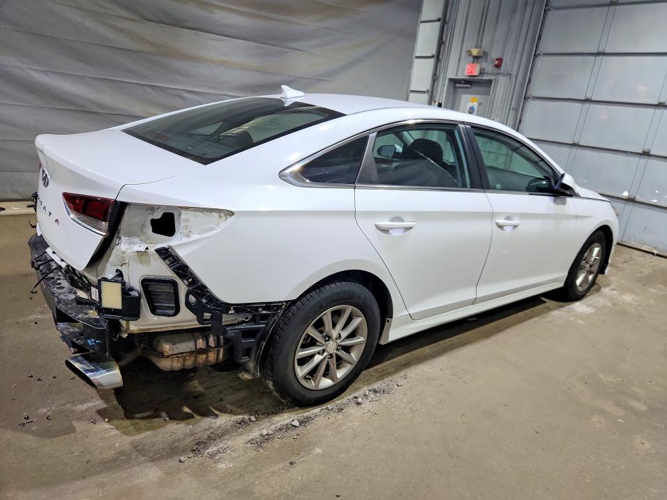 74515975 :رقم المزاد ، 5NPE24AF0JH599996 vin ، 2018 Hyundai Sonata مزاد بيع
