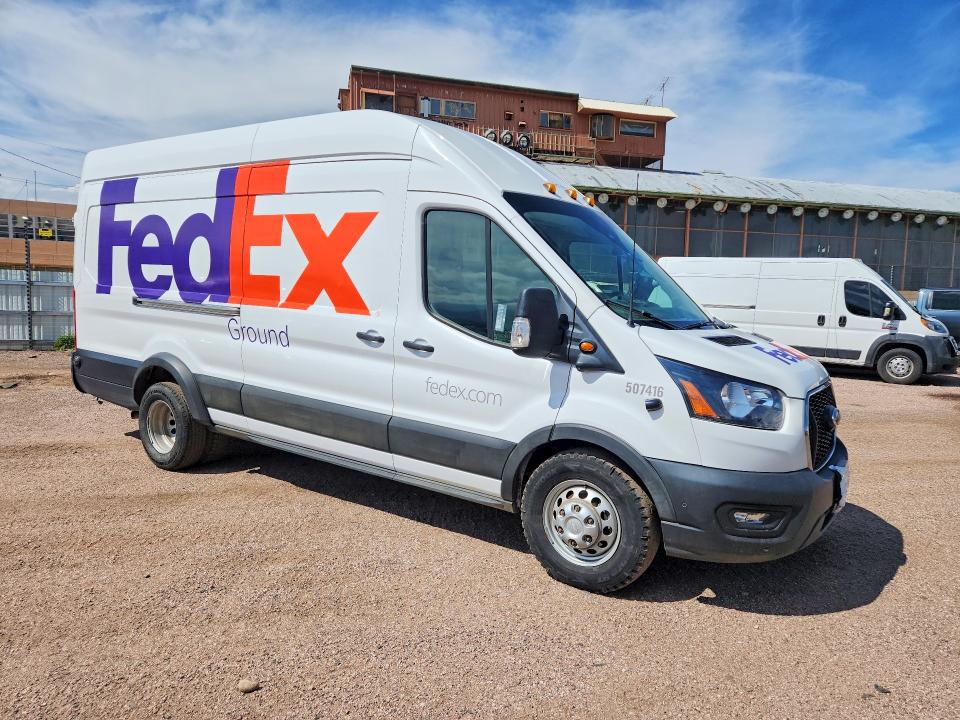 51969316 :رقم المزاد ، 1FTRU8UG1NKA66747 vin ، 2022 Ford Transit مزاد بيع