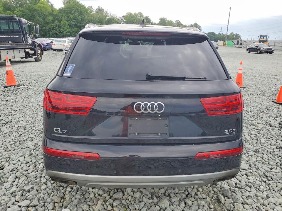 Aukcja sprzedaży 2018 Audi Q7, vin: WA1LAAF7XJD029207, numer aukcji: 59030306