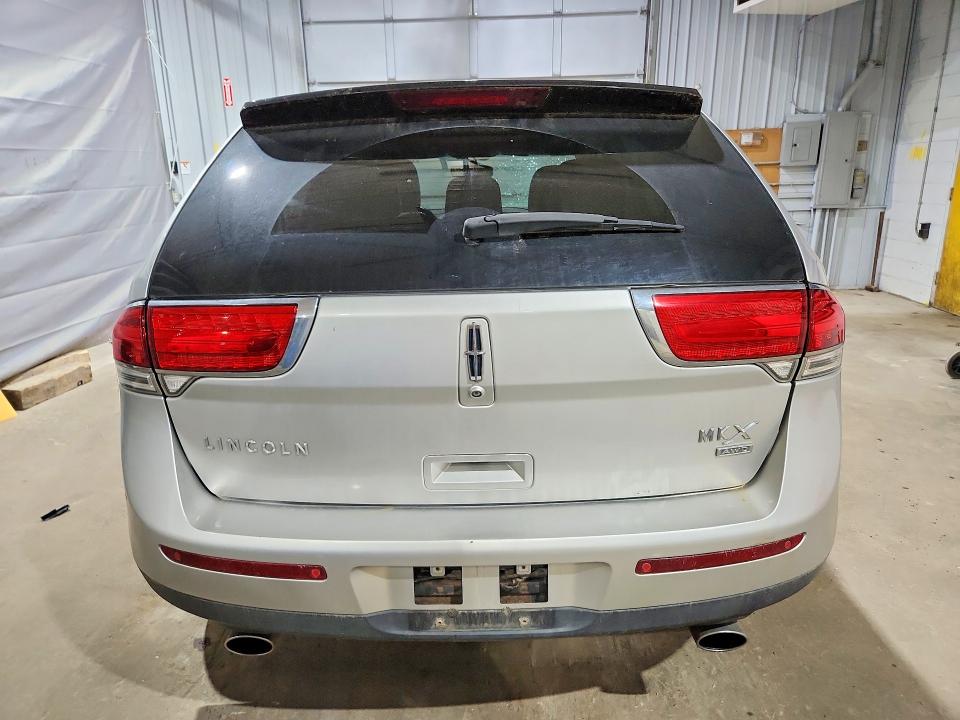 59121996 :رقم المزاد ، 2LMDJ8JK2BBJ31722 vin ، 2011 Lincoln Mkx مزاد بيع