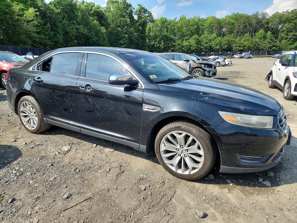 57311106 :رقم المزاد ، 1FAHP2F82FG114515 vin ، 2015 Ford Taurus مزاد بيع