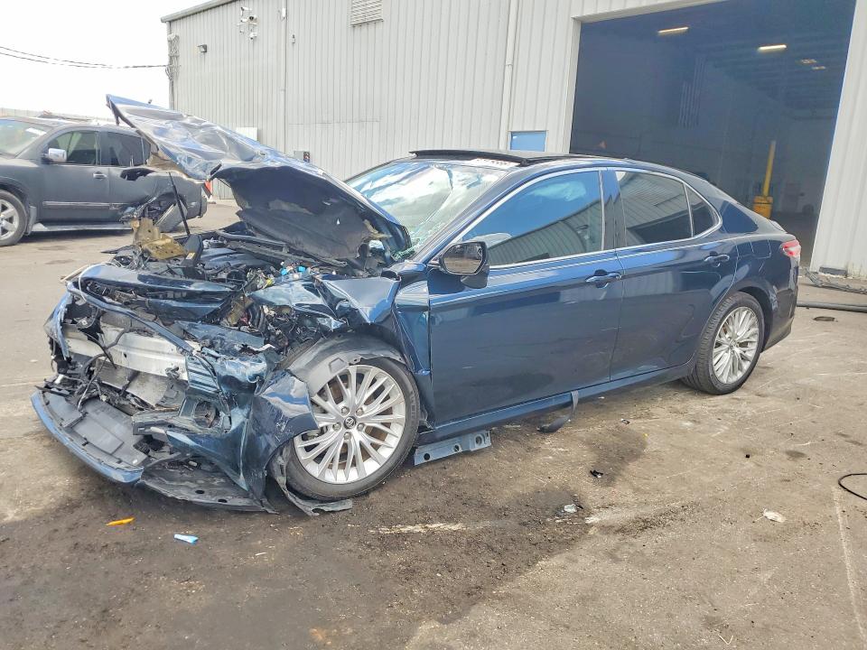Продажа на аукционе авто 2019 Toyota Camry, vin: 4T1B11HK7KU266673, номер лота: 57476586