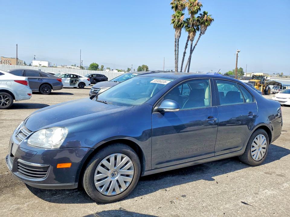 2010 Volkswagen Jetta მანქანა იყიდება აუქციონზე, vin: 3VWJZ7AJ4AM036313, აუქციონის ნომერი: 55986036
