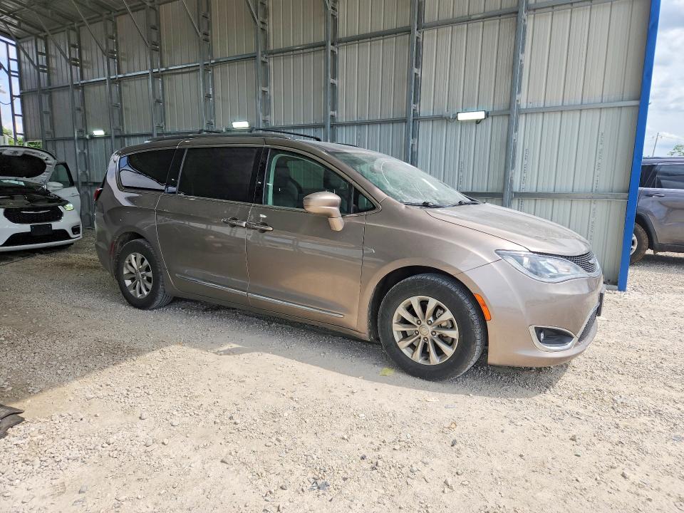 Продажа на аукционе авто 2018 Chrysler Pacifica, vin: 2C4RC1BG4JR152059, номер лота: 55735996
