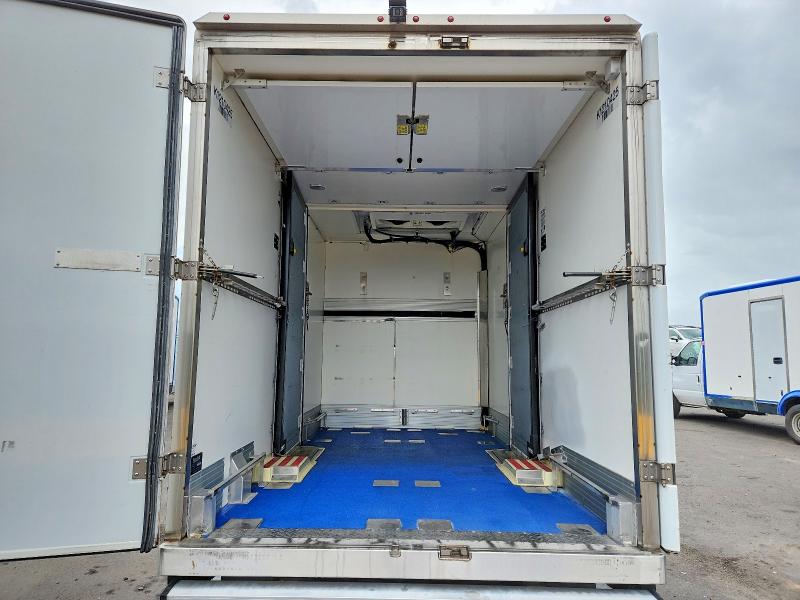 55573186 :رقم المزاد ، 1FDWE3FK1PDD09741 vin ، 2023 Ford E350 مزاد بيع