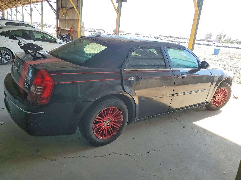 57193996 :رقم المزاد ، 2C3CA5CV3AH195740 vin ، 2010 Chrysler 300 مزاد بيع