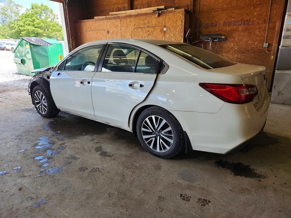Продаж на аукціоні авто 2018 Subaru Legacy, vin: 4S3BNAB65J3003784, номер лоту: 57214446