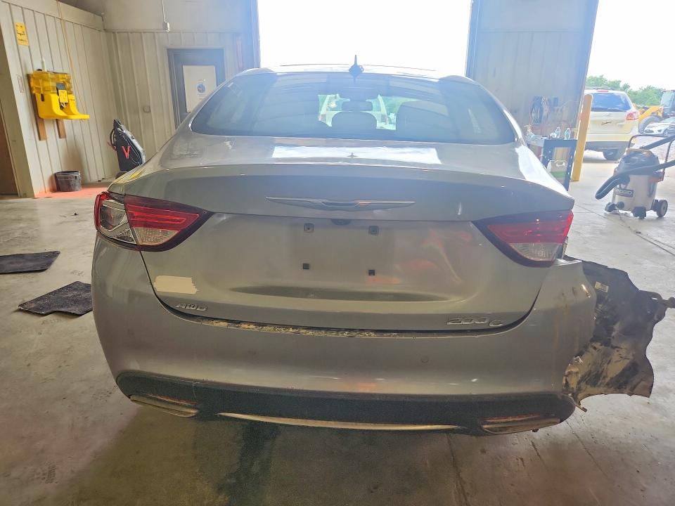 2015 Chrysler 200 მანქანა იყიდება აუქციონზე, vin: 1C3CCCEG1FN620710, აუქციონის ნომერი: 56834766