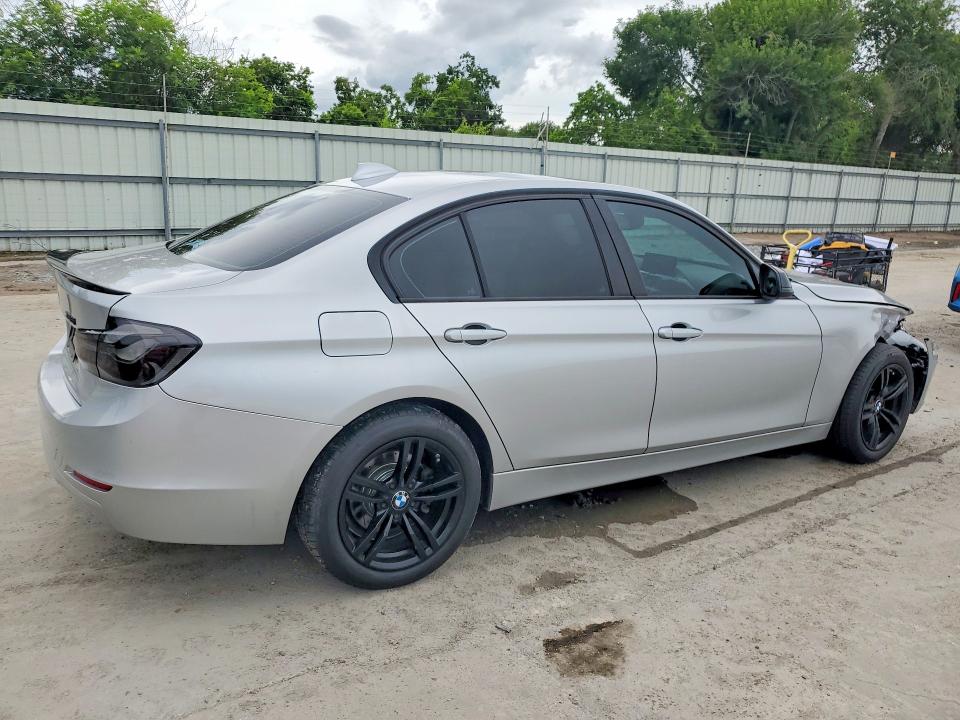2013 Bmw 328 მანქანა იყიდება აუქციონზე, vin: WBA3B5G51DNS04933, აუქციონის ნომერი: 56064156
