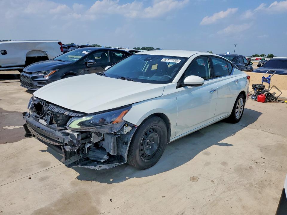 58133666 :رقم المزاد ، 1N4BL4BV5PN329473 vin ، 2023 Nissan Altima مزاد بيع